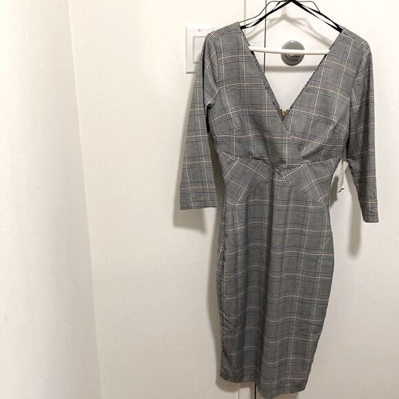 Alexia Admor NWT Camilla V Neck Plaid Sheath Dress in Gray/Blue. Size 6. - Picture 5 of 10